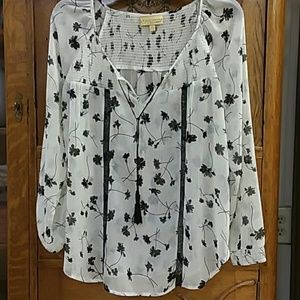 Princess Vera Wang blouse. Black and white.